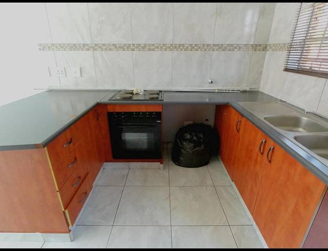2 BEDROOM TOWNHOUSE FOR SALE IN AMANDASIG